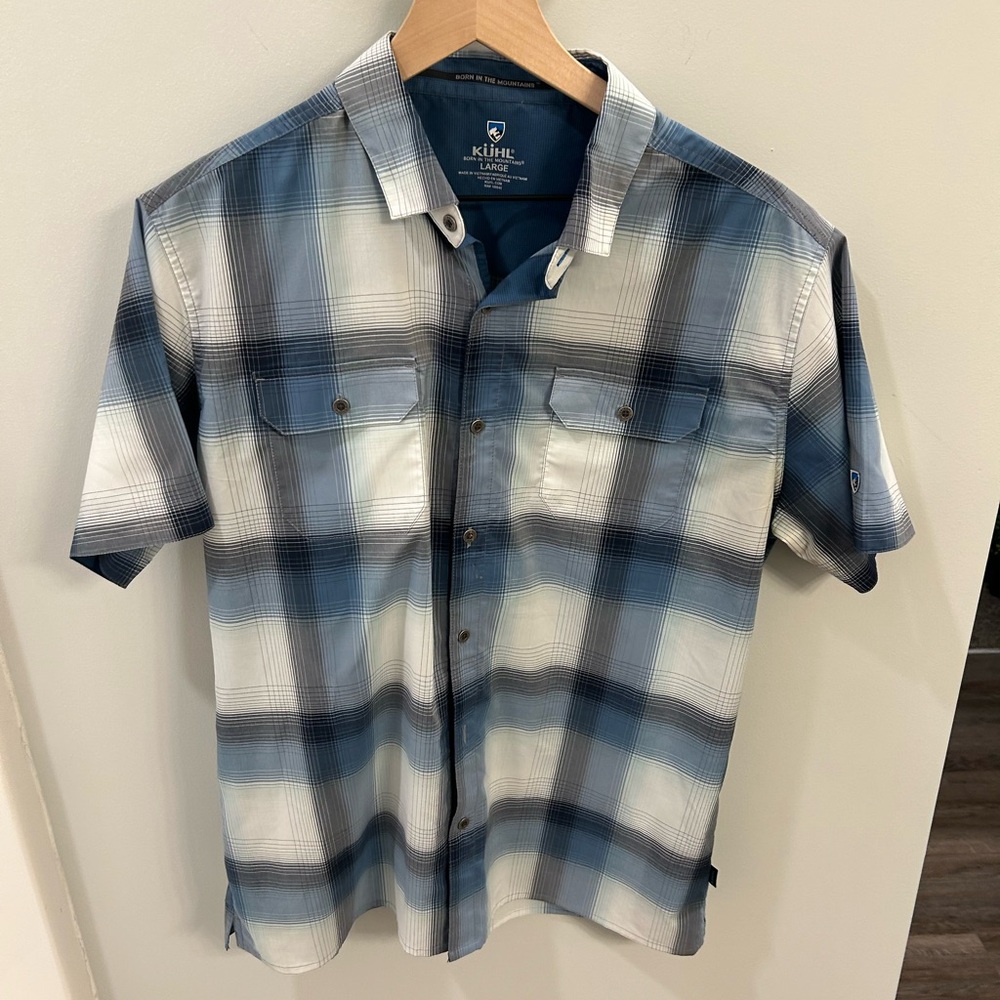 KUHL Men’s Short Sleeve Button-Up Shirt – Size Large